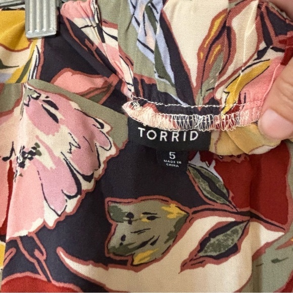 Torrid Mini Challis Off Shoulder Hi-Low Skirt Set Size 5X - Picture 11 of 13